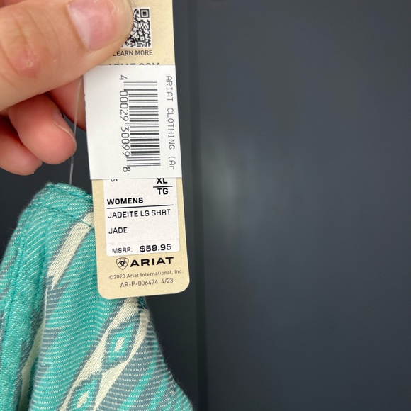 NWT Women’s Ariat Teal Pearl Snap Button Down XL - Picture 4 of 4